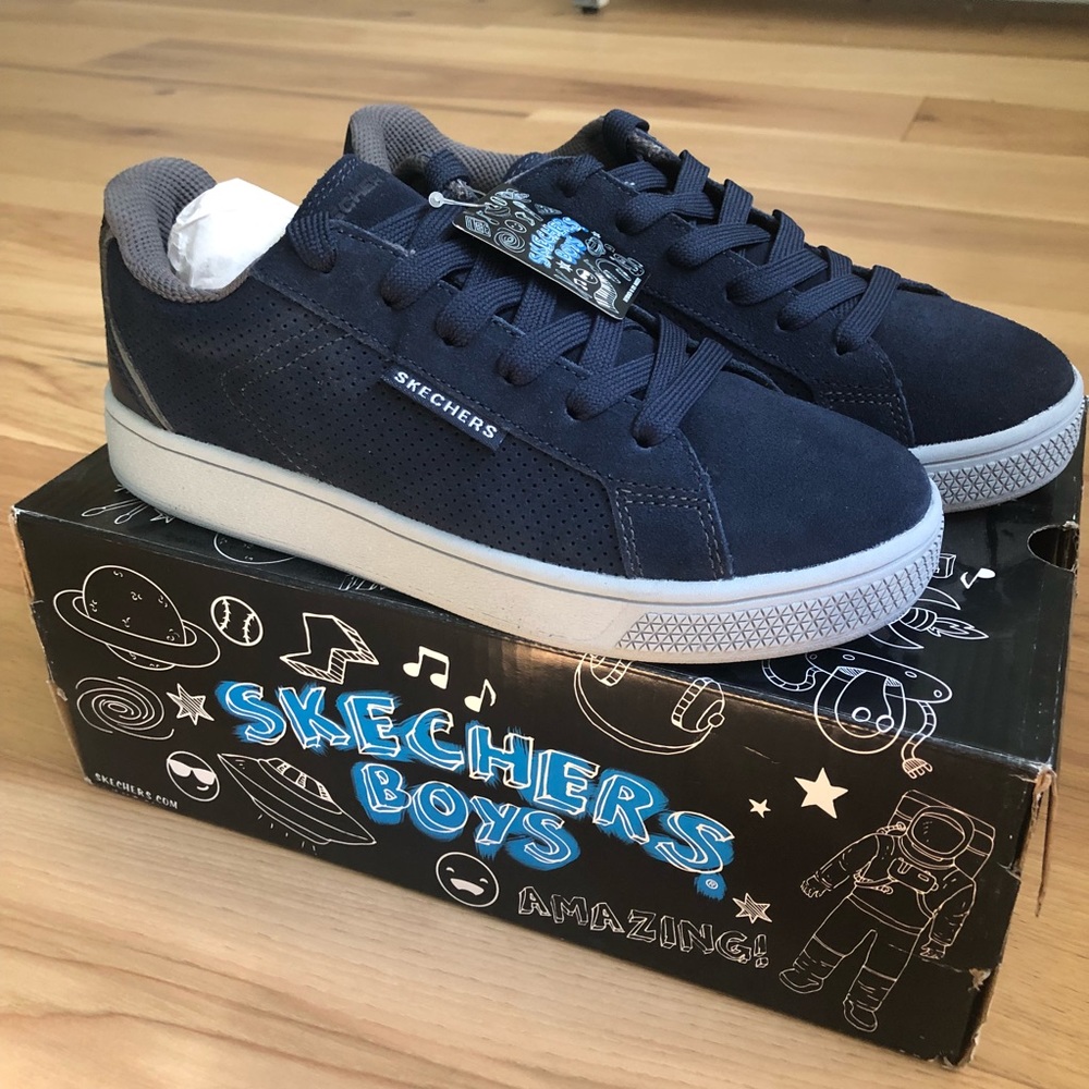 Boys Skechers Navy Blue Metro-Wave (sz.4)